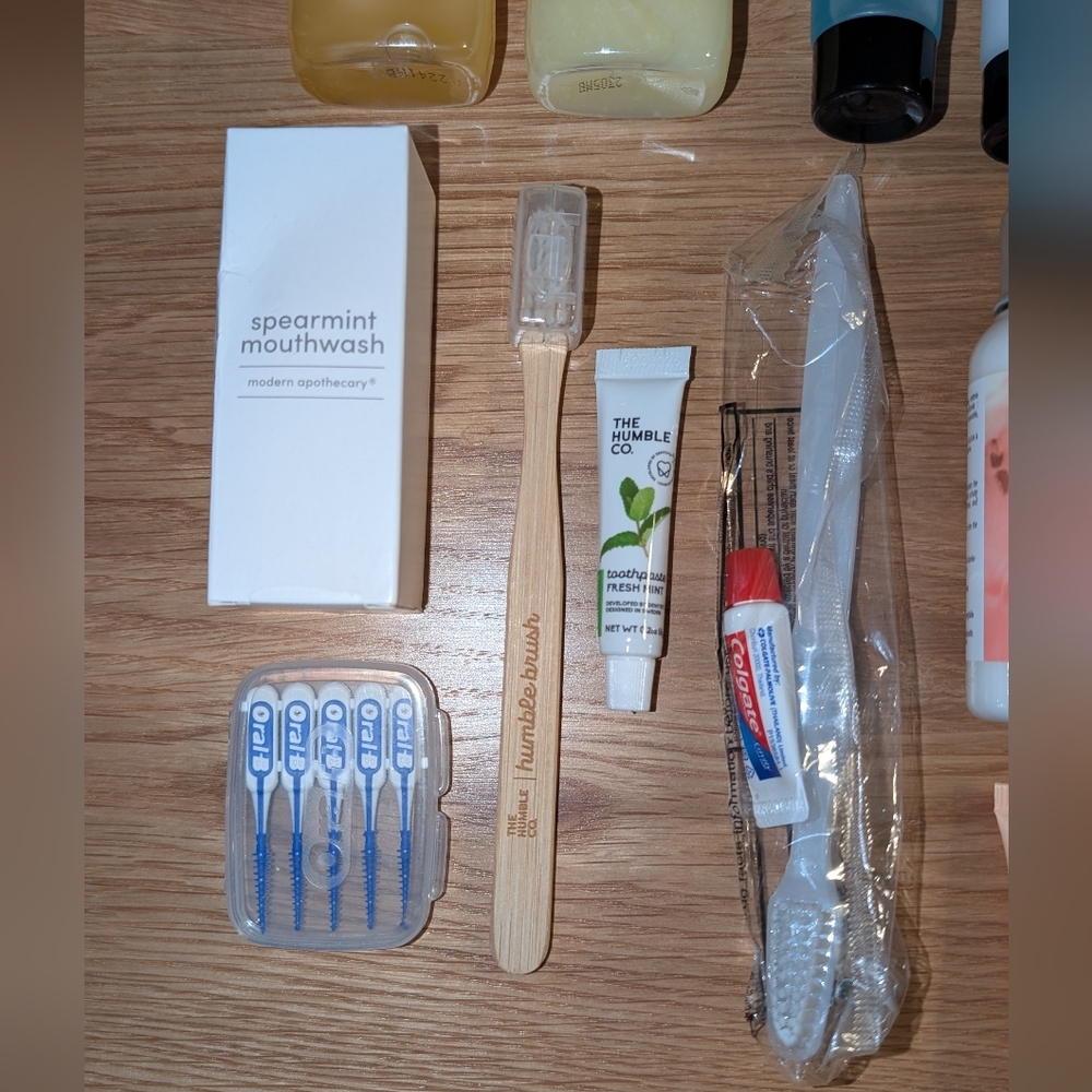 Airbnb / VRBO / Guest Bathroom Courtesy Kit Travel Size Toiletries Lot - Picture 9 of 15